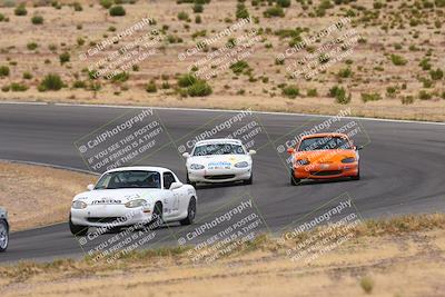 media/Jun-01-2025-CalClub SCCA (Sun) [[eae223c5dd]]/Group 5/Lap race/